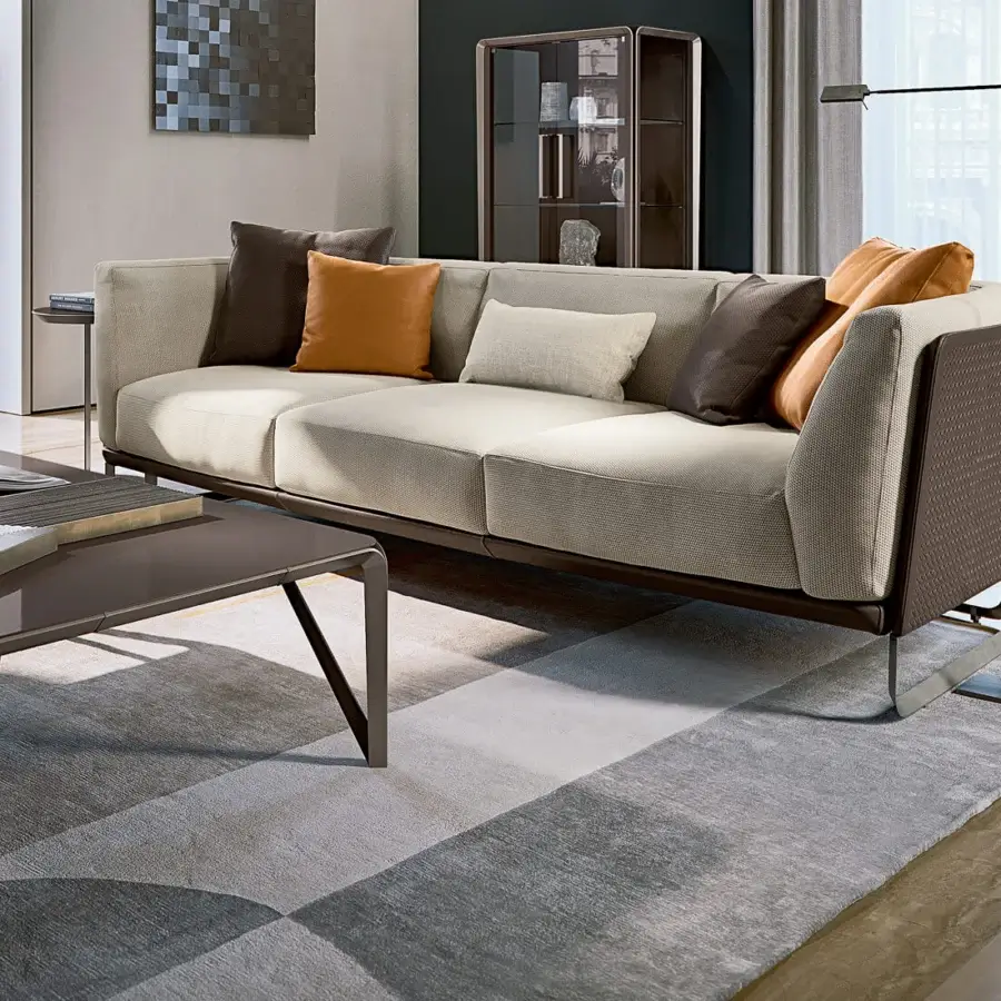 Distinguished Turri Milano coffee table with curved metal and rectangular wooden glossy top in brushed nickel finish