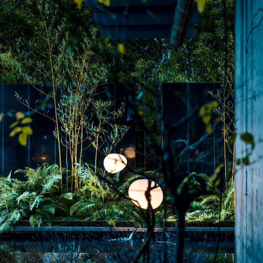 Exclusive Foscarini Gregg Outdoor suspension lamp in warm white rotational molded polyethylene with epoxy powder coated zinc alloy base
