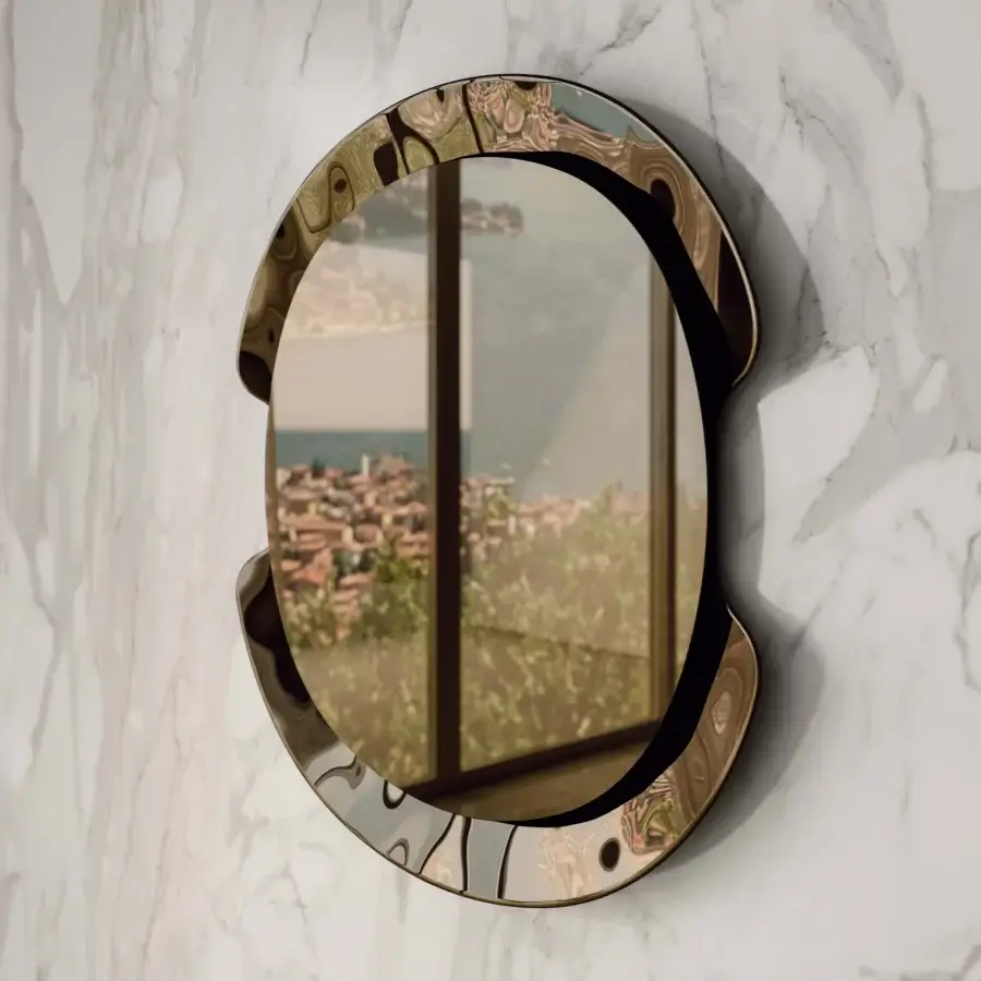 Remarkable Bontempi Peak mirror with curved mirroring glass and a light brown frame exhibiting swirling darker accents