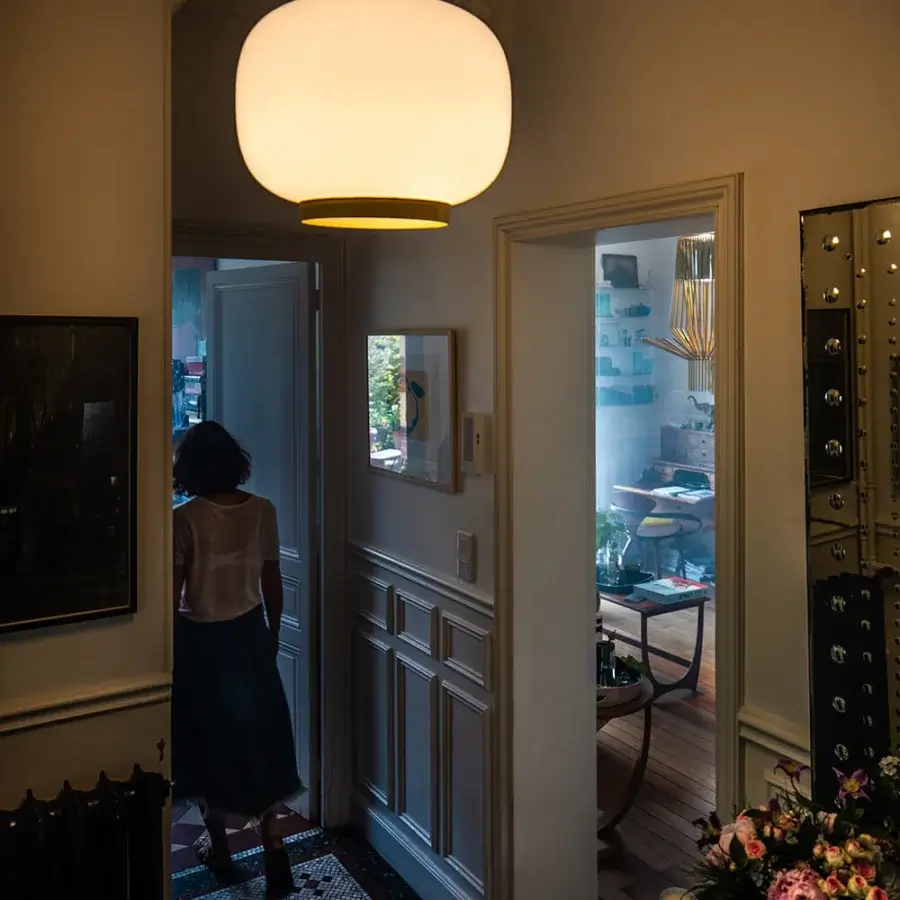 Exceptional Foscarini Chouchin Reverse suspension lamp with hand-blown cased glass and glossy white finish crafted in Italy