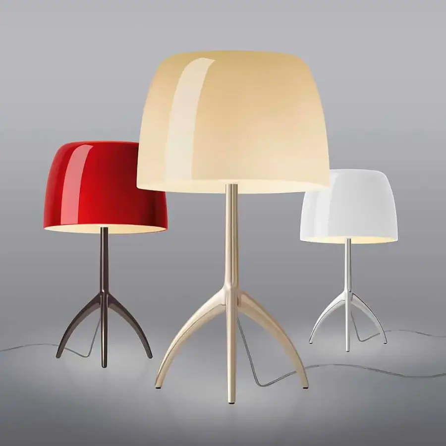Luxury Foscarini Lumiere table lamp in crisp white with hand-blown cased glass diffuser and glossy finish