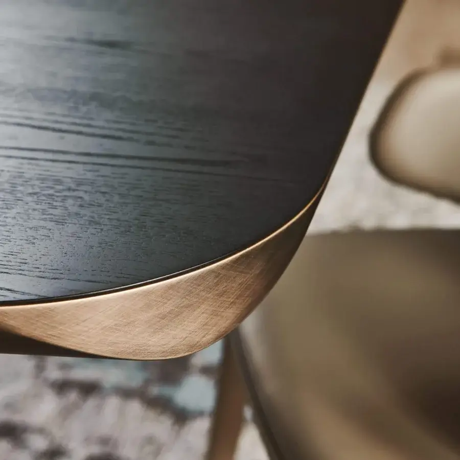 Exceptional Cattelan Italia Planer Wood table with dark wood barrel top and lighter brushed accent band