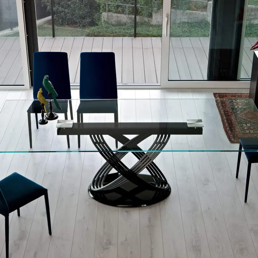 Distinguished Bontempi Fusion table with transparent glass and interwoven curved black elements boasting a glossy finish