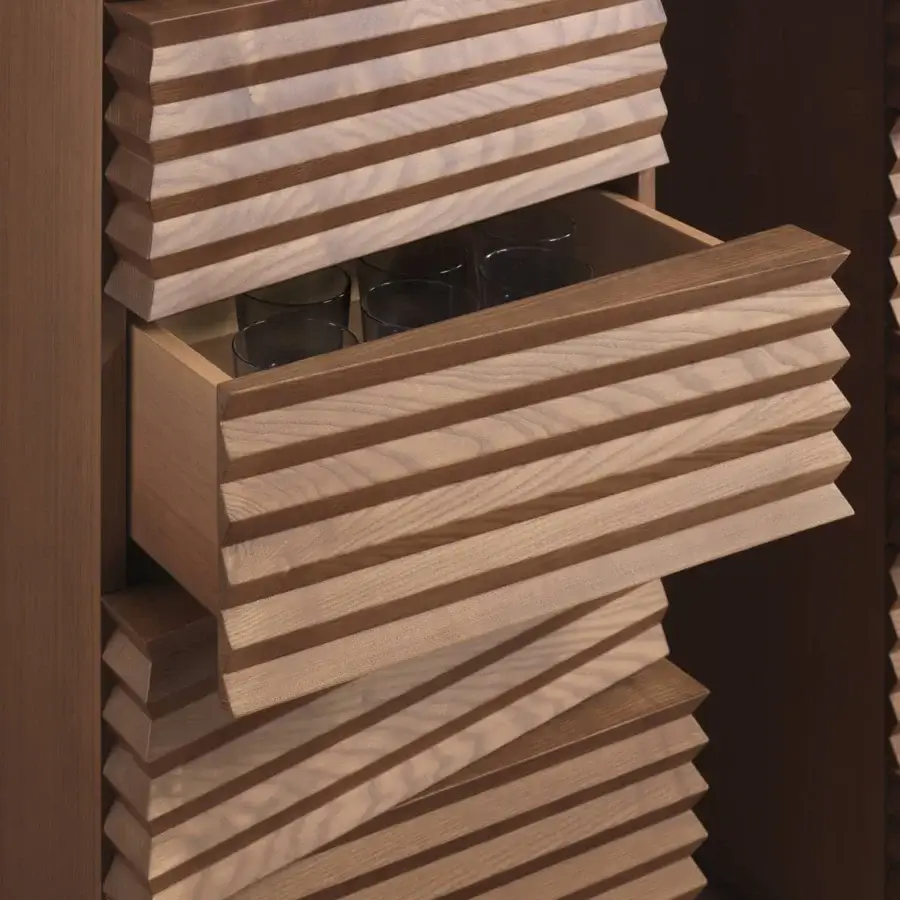 Distinguished Pacini & Cappellini Tiffany chest of drawers crafted with veneered ash wood and grooved fronts offering a light-catching wavy pattern