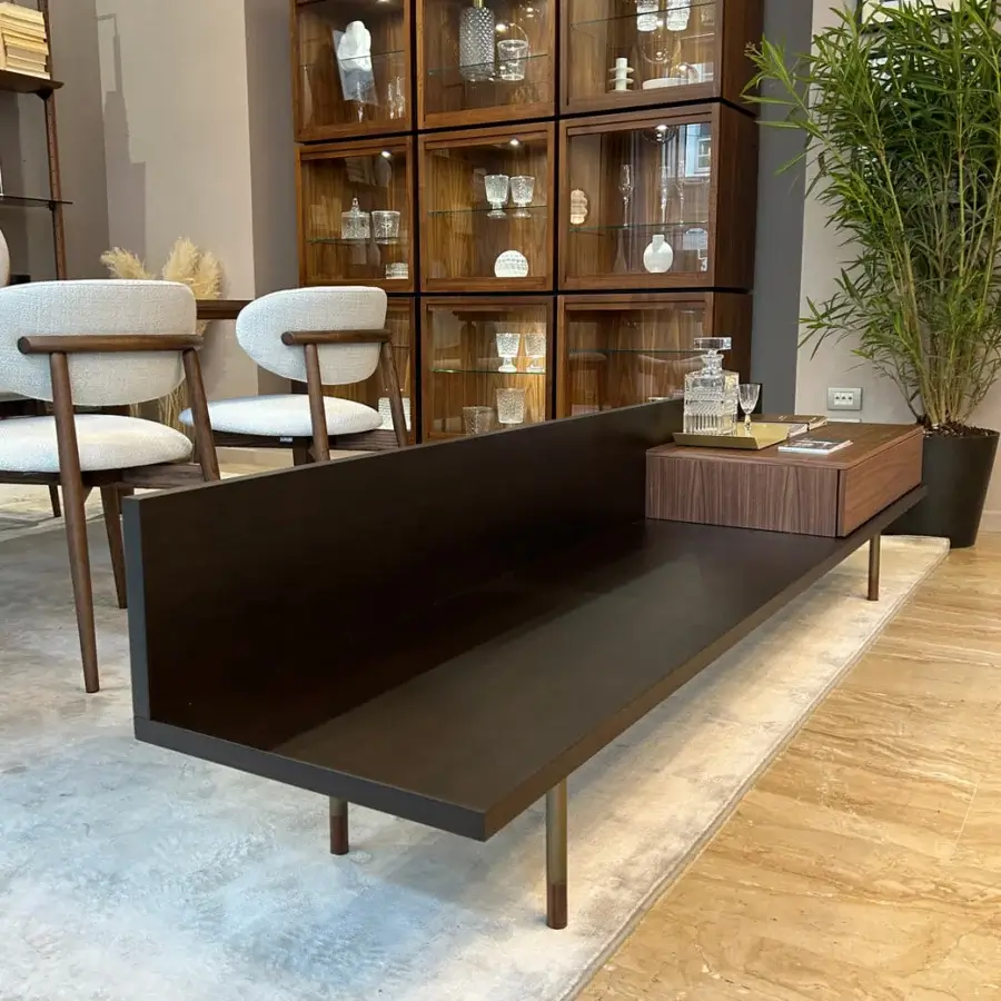 Exceptional Pacini & Cappellini plank bench crafted in solid Canaletto walnut with a dark matte finish