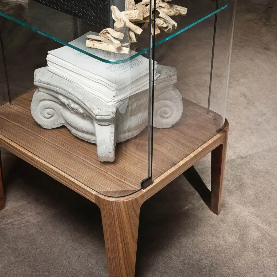 Distinguished Cattelan Italia Chantal showcase in transparent extra-clear glass with a medium-toned brown wooden base and internal illumination