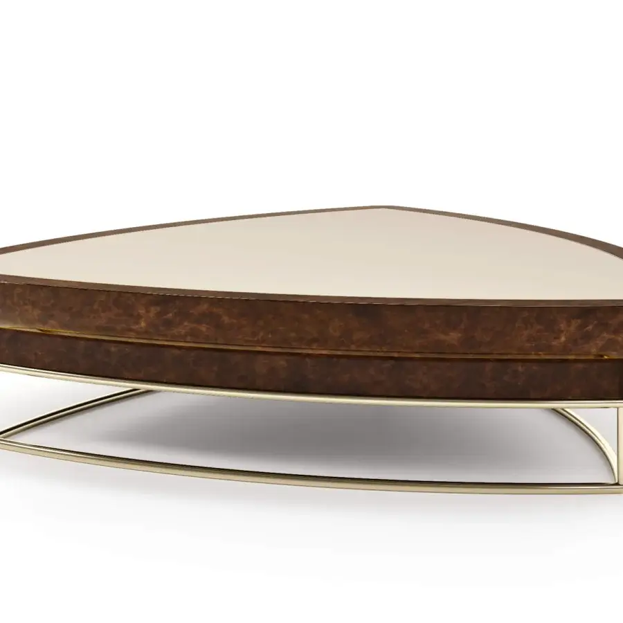 Distinguished Turri Madison coffee table with a light cream glossy lacquered top and refined leather application built with a gold metal framework