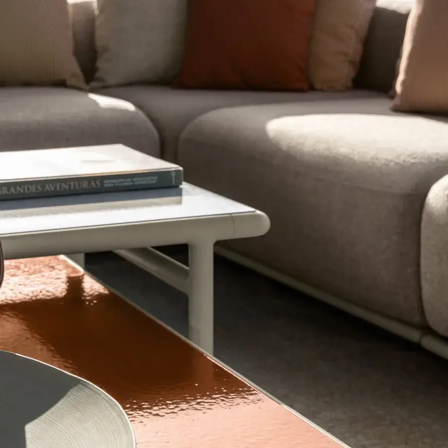 Exceptional Talenti Tressé sectional with hand-woven light gray eco-leather and comfortable brown beige cushions