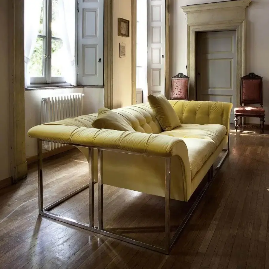 Rockouture Sofa #12