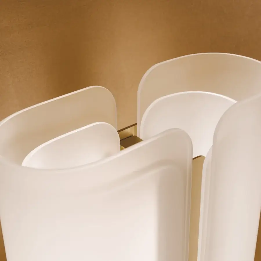 Superior Turri Madison table lamp with opaque white glass sections and satin metal structure crafted in Italy