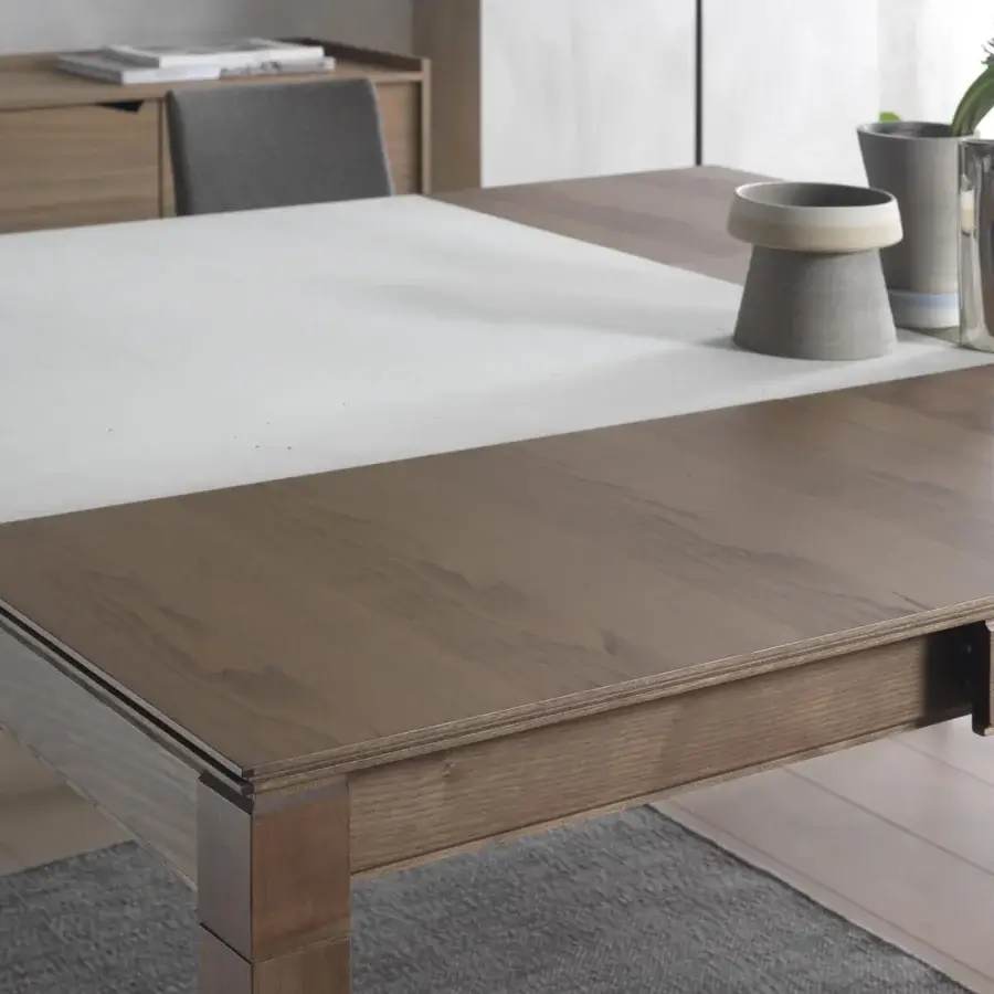 Distinguished Pacini & Cappellini Plurimo table with solid ash structure and ash veneered top in warm brown with a contrasting white section
