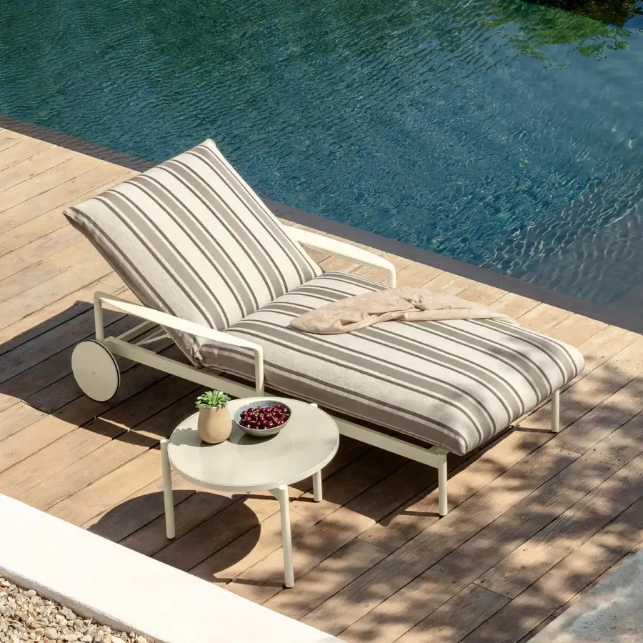 Distinguished Talenti Nalu lounger with horizontal stripes and a matte light neutral frame crafted in Italy