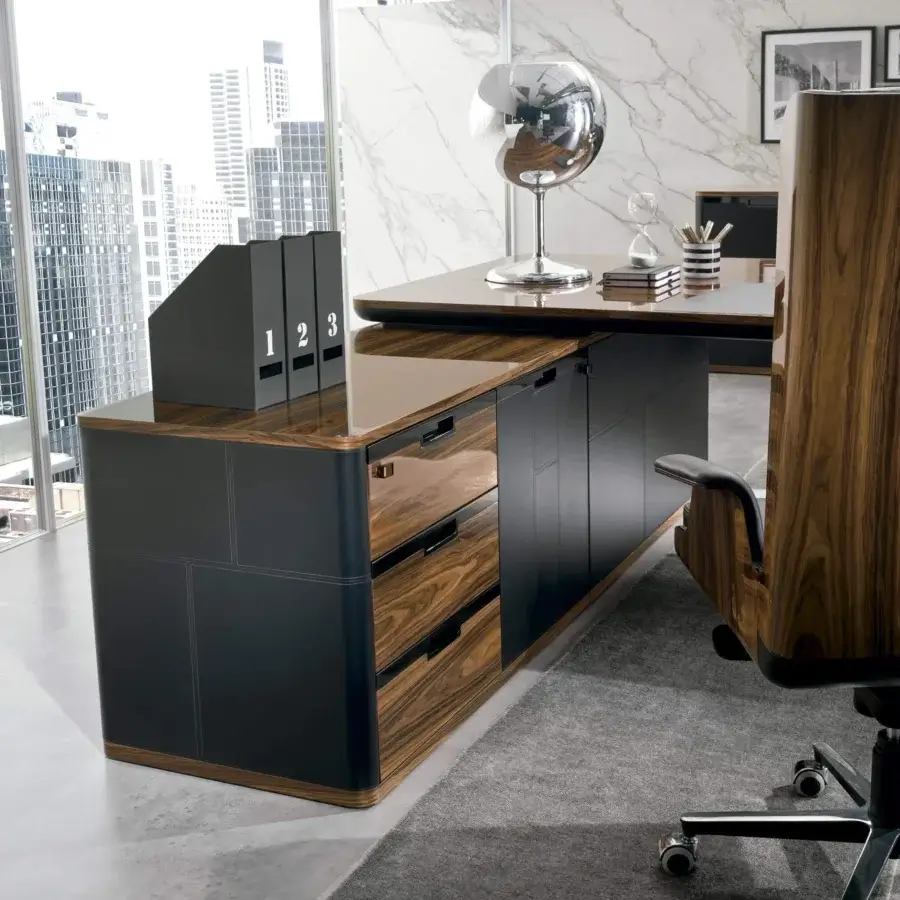 Avatar Desk #2