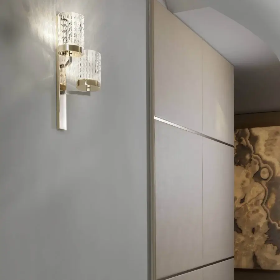 Elegant Italamp Quarzo wall lamp with textured crystal diffusers in light gold and chrome metal finish