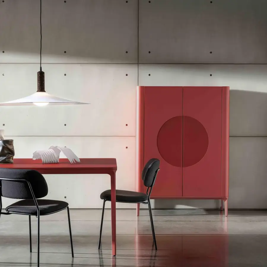 Exceptional Sovet Italia Slim 20 table with red lacquered aluminum structure and MDF top