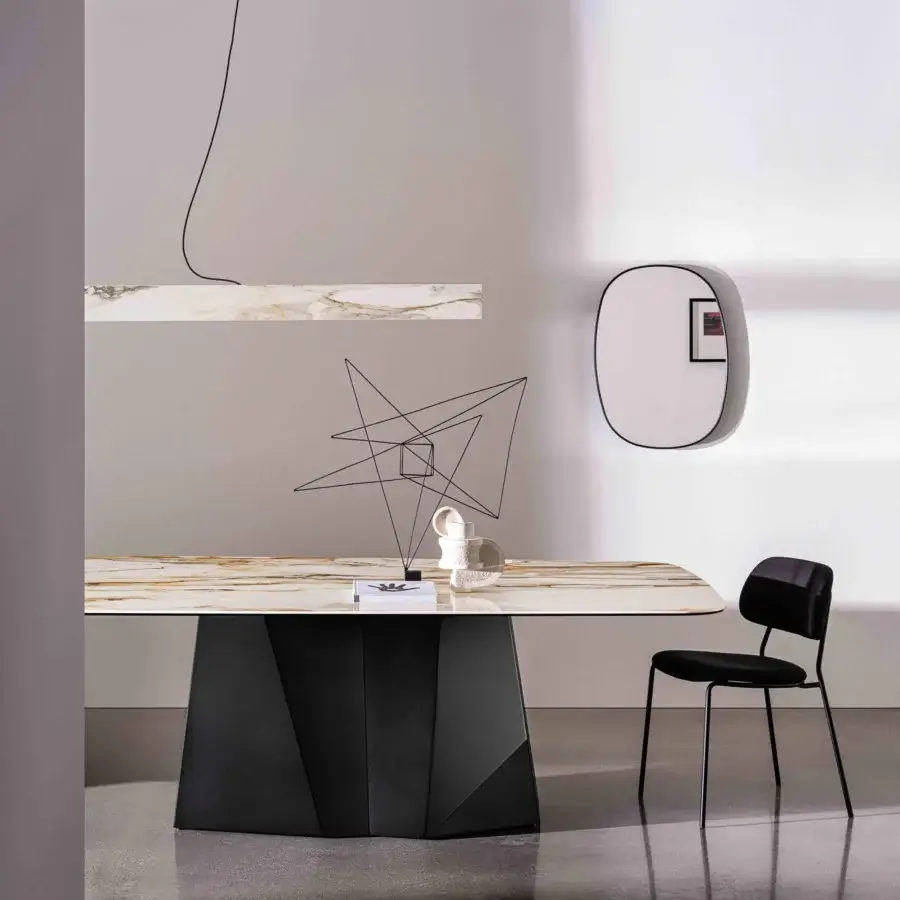 Exceptional Sovet Italia GranDeod MAXI table with a white marble-like surface and matte black lacquered metal double base crafted in Italy