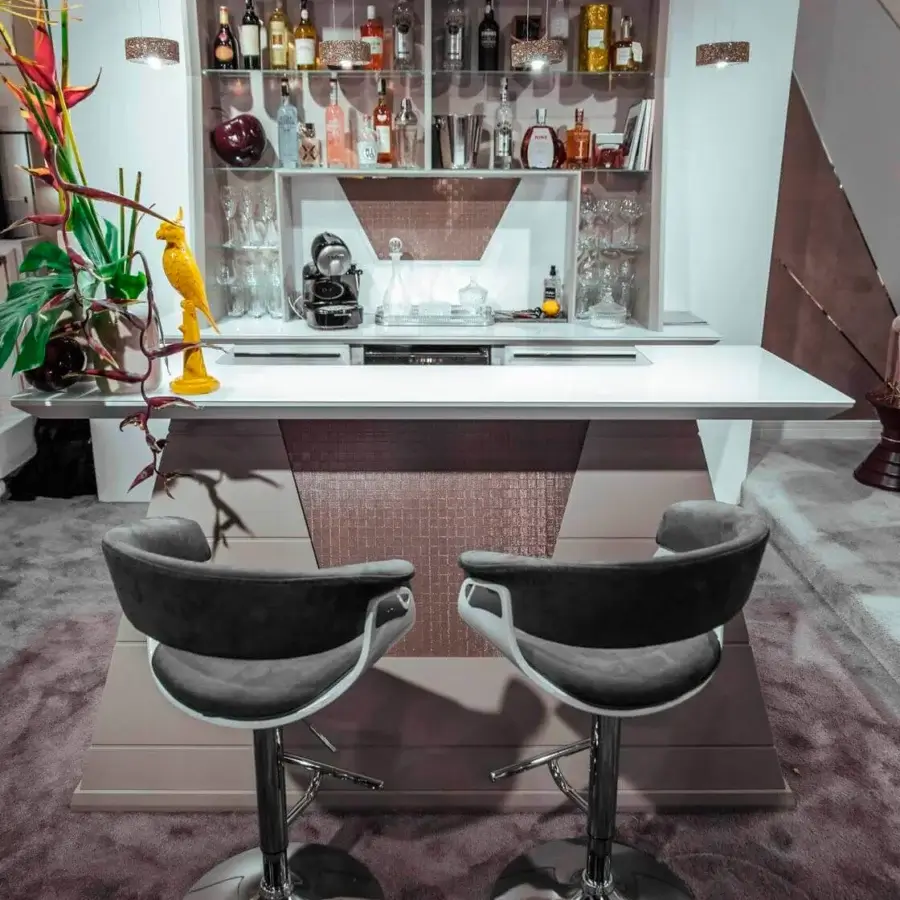 Elegant Vismara Hemingway bar counter with neutral beige-gray lacquered finish and decorative mosaic glass top