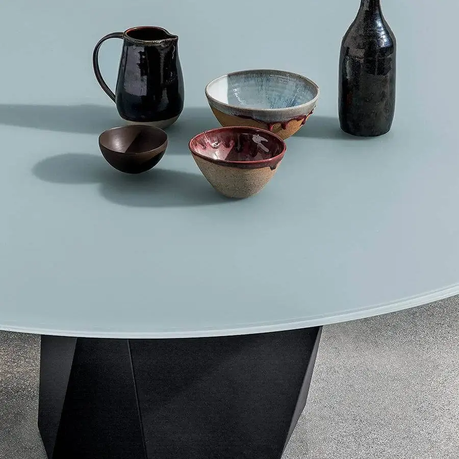 Exclusive Sovet Italia Deod round table with translucent liquid glass top and lacquered matte metal base