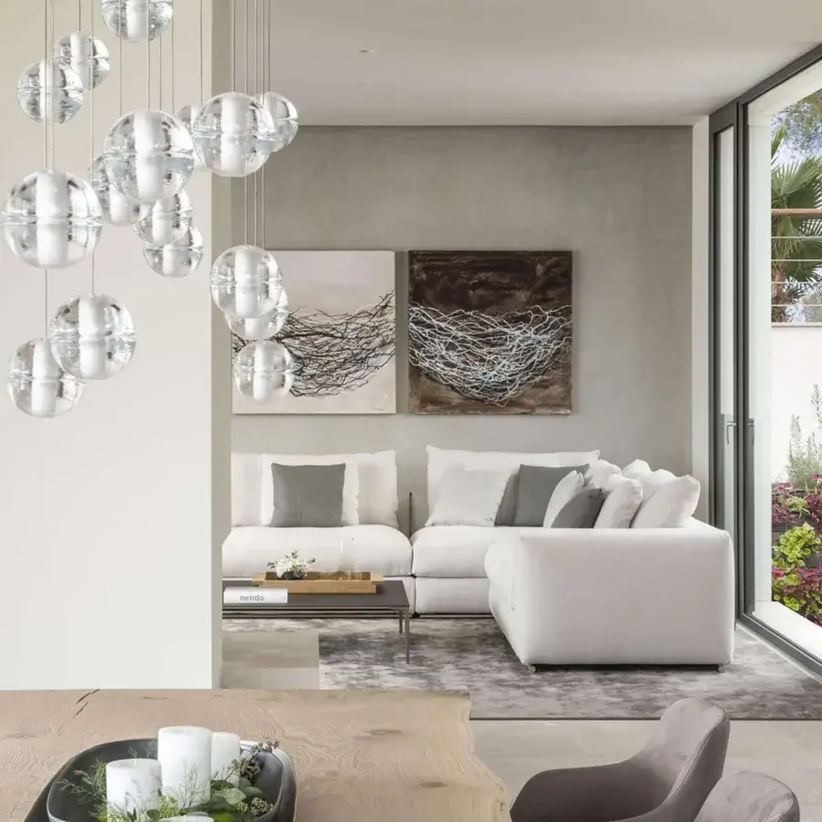 Superior Bocci 14 Random Suspension lamp with illuminated cast glass pendants and polished metallic support structure