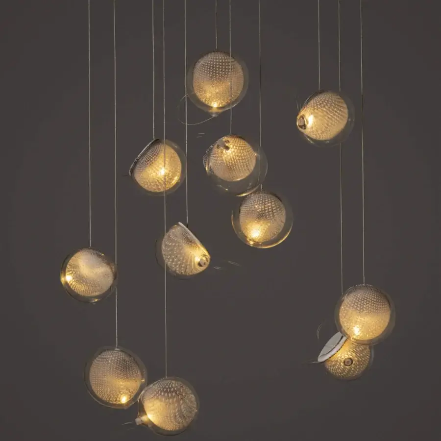 Exceptional Bocci 76 Random suspension lamp built with hot white and clear glass plus delicate copper mesh detailing