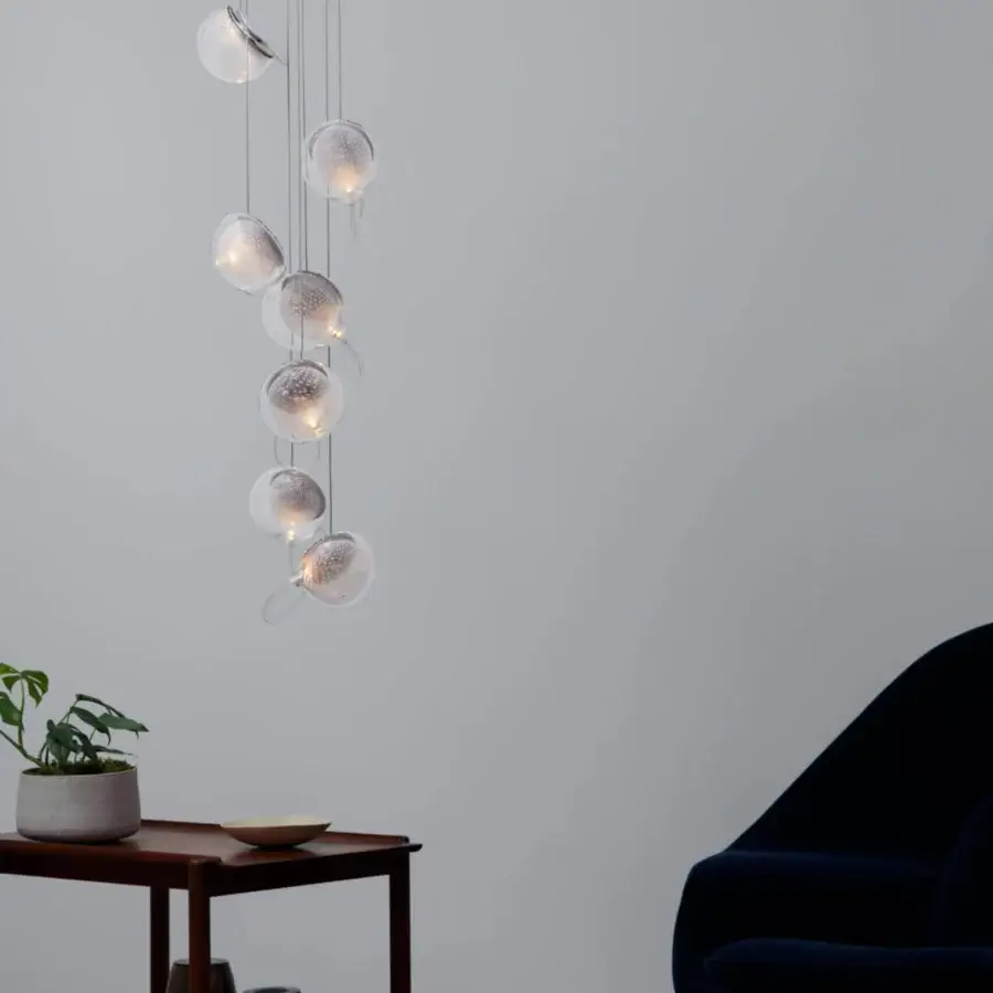 Distinguished Bocci 76 Random suspension lamp with hand-blown glass and copper mesh crafted in clear glass spheres with a silver-grey metal framework