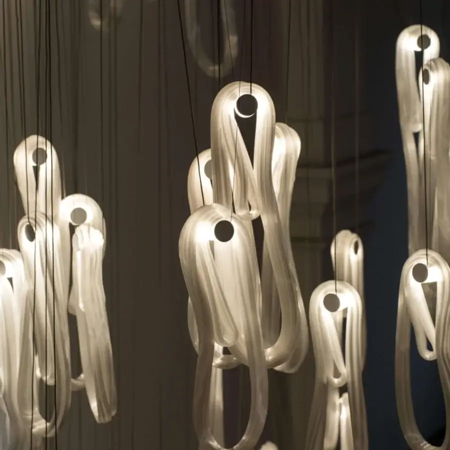 Distinguished Bocci 87 single suspension lamp crafted in pale white with a super-heated glass matrix trapping delicate microfilaments