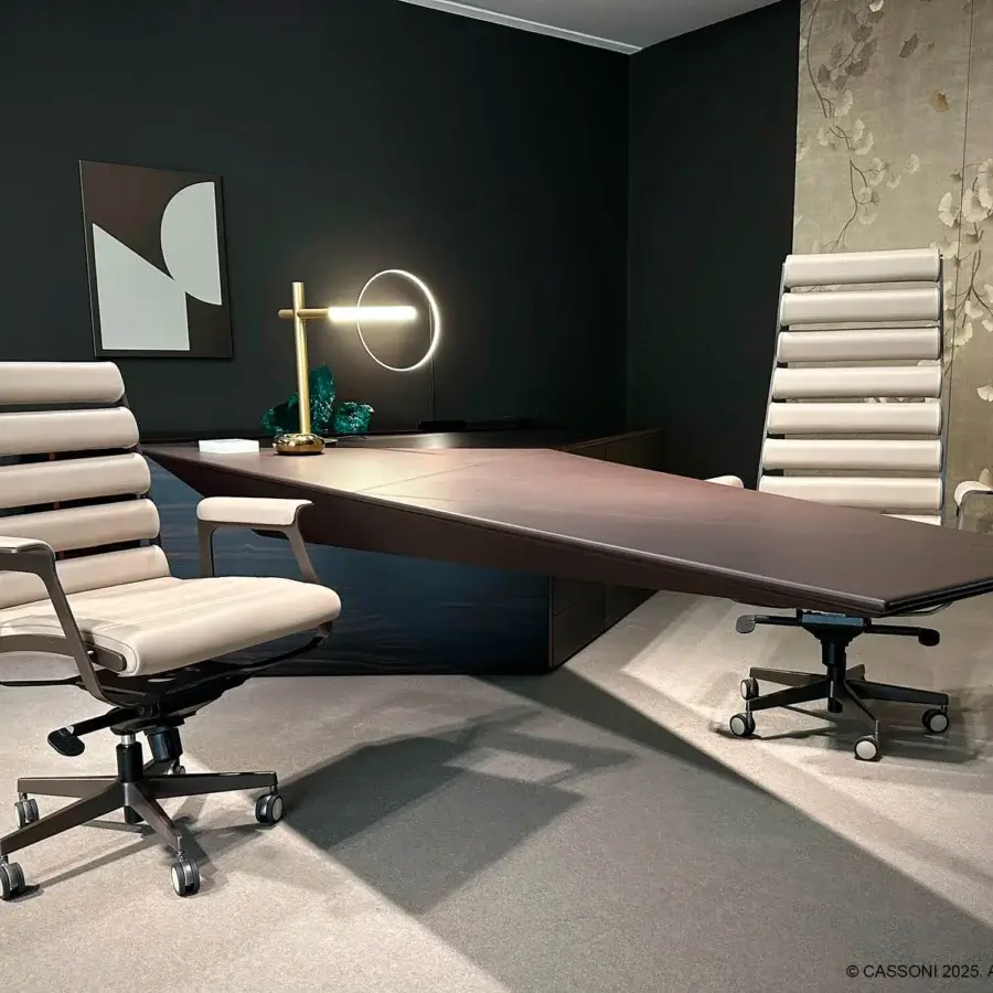 Aria Armchair #3