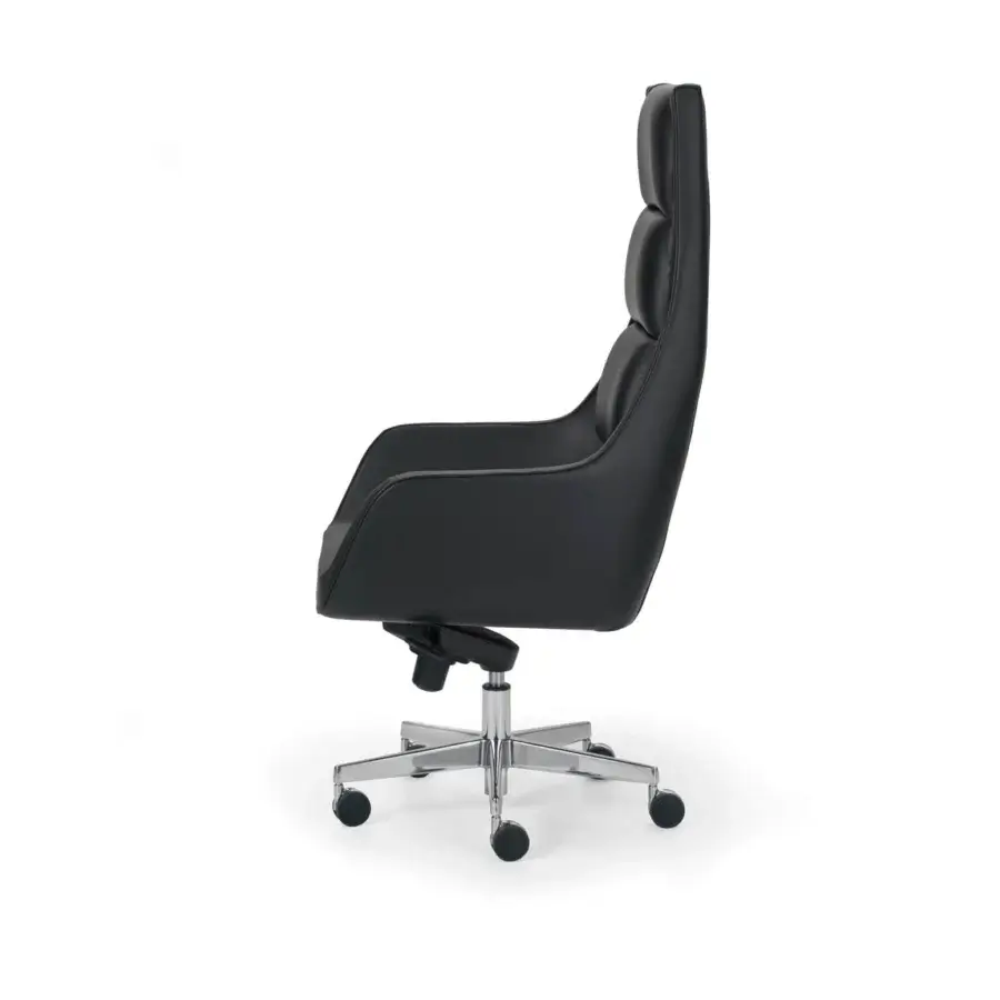 Incipit Armchair #4