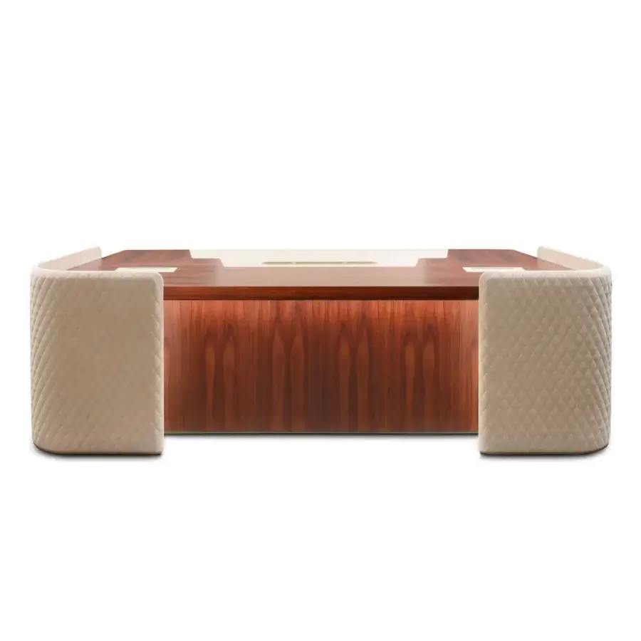 Royal Desk #7
