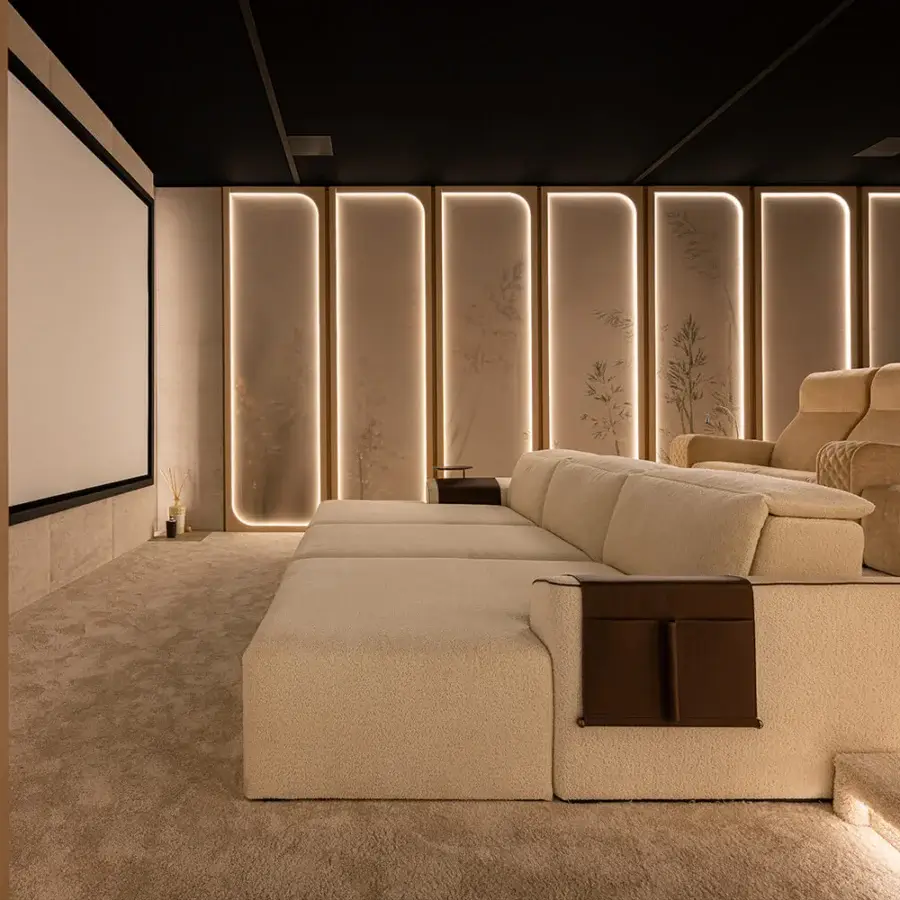 Kubrik Sectional #8