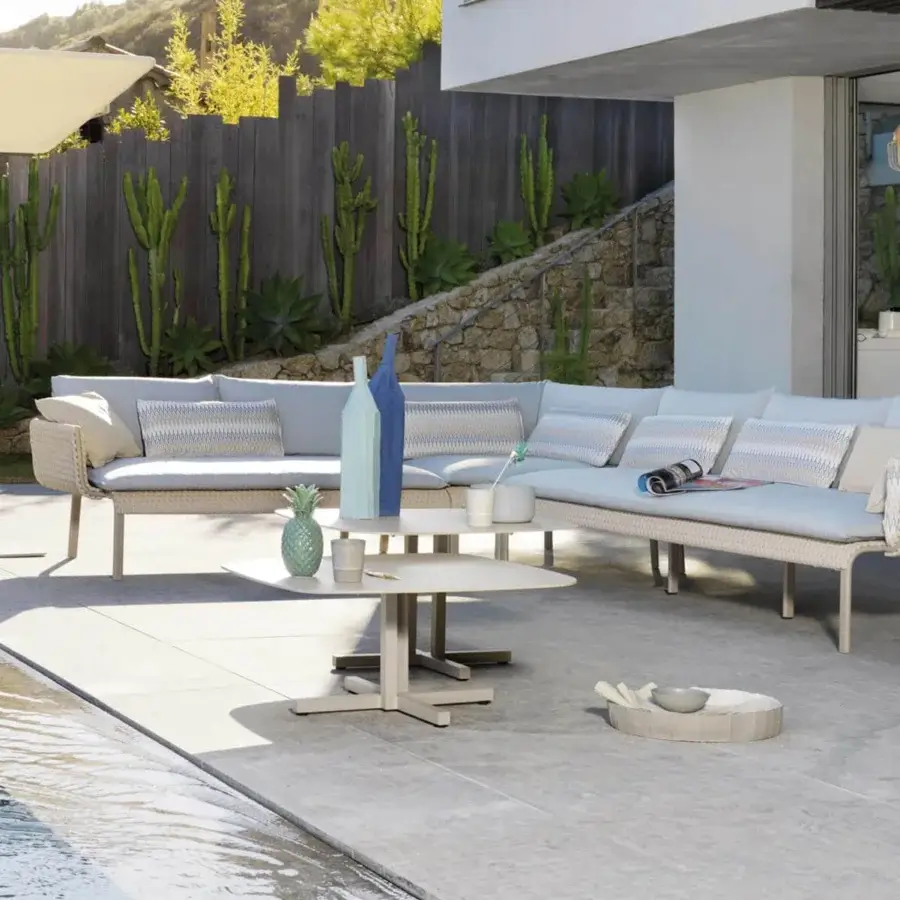 Distinguished Roberti Rattan Key West coffee table with Cipria powder-coated aluminum and light gray tabletop crafted in Italy