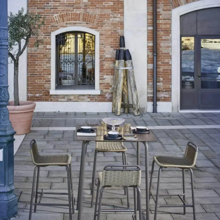 Elegant Roberti Rattan Portofino stool with woven Nautic Rope Sand and Terra powder-coated aluminum frame