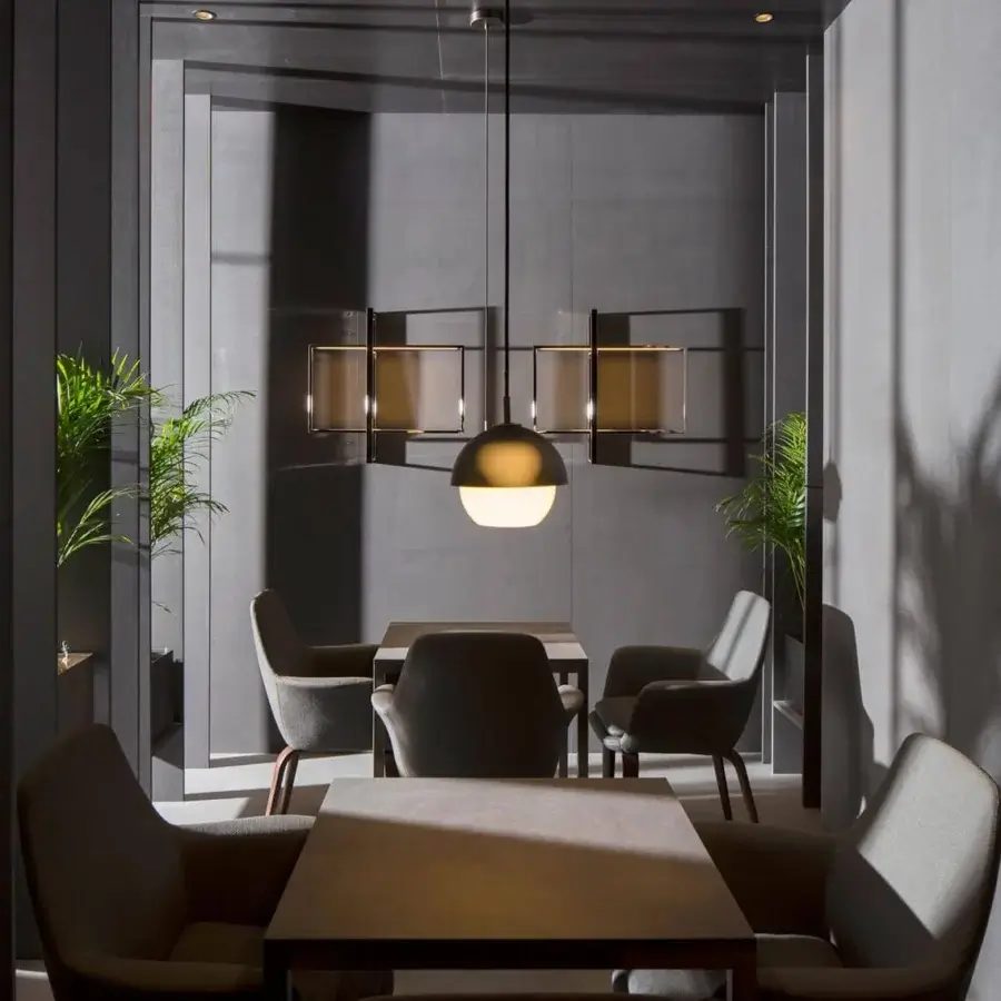 Superior VENICEM Urban Suspension lamp with Murano blown glass and dark burnished brass built within a matt black perforated metal mesh lampshade