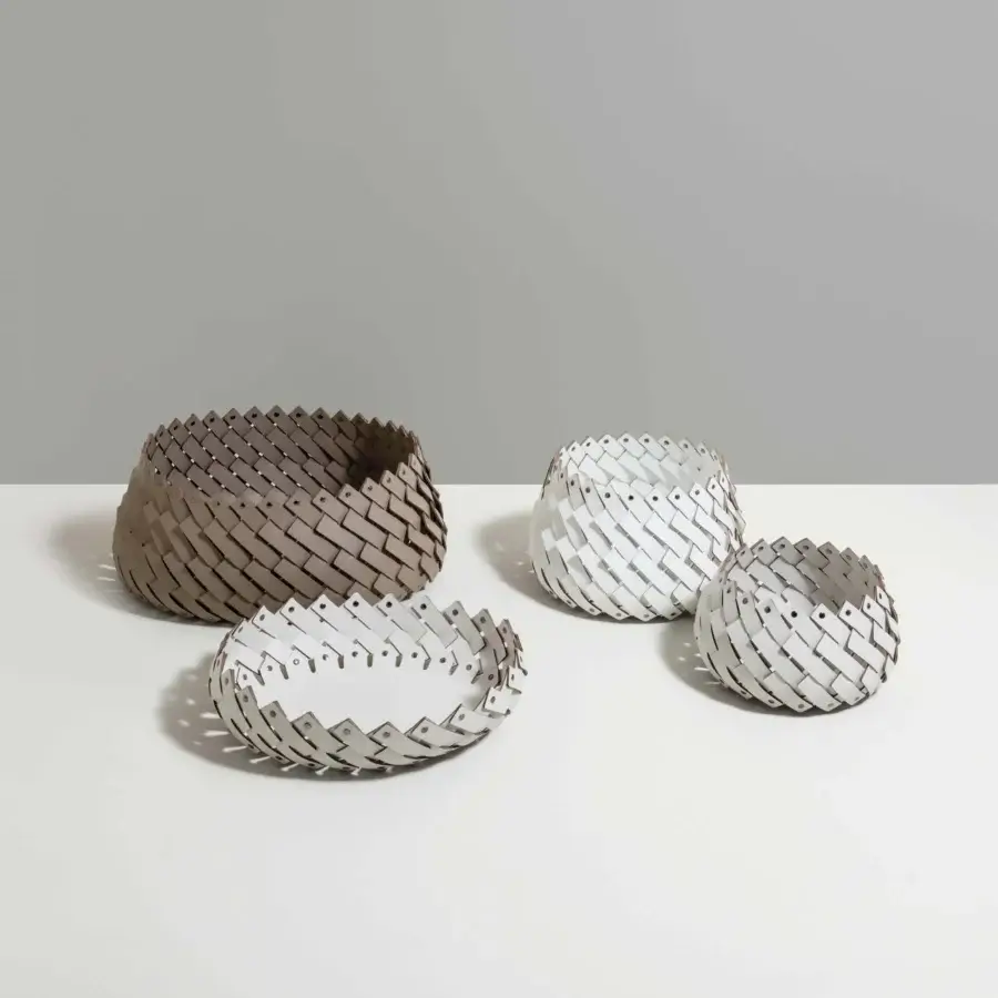 Superior Pinetti Almeria basket crafted in medium brown regenerated leather with a matte finish