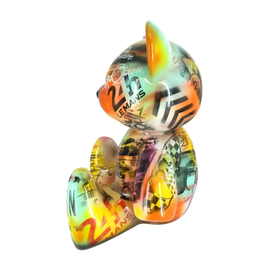 Exceptional Juliarte Teddy 24h Le Mans sculpture hand-painted in vibrant colors with stone powder and fiberglass, glossy finish
