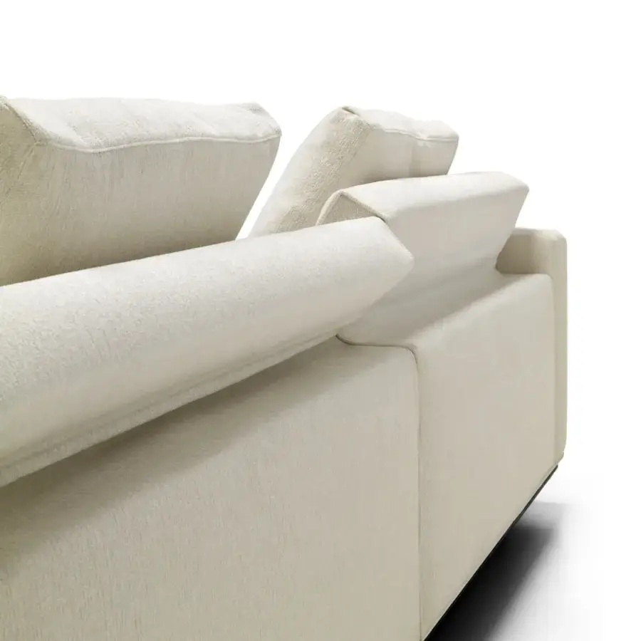 Exceptional Arketipo Hackman sofa crafted in Italy with textured neutral beige textile and refined metal frame