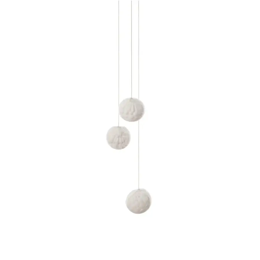Exclusive Bocci 118 Random Suspension Lamp with off-white textured glass pendants and matte finish
