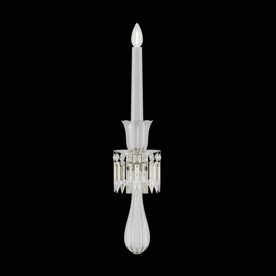Lavish Italamp Keplero wall lamp crafted in crystal, glass and metal exhibiting a bright reflective structure