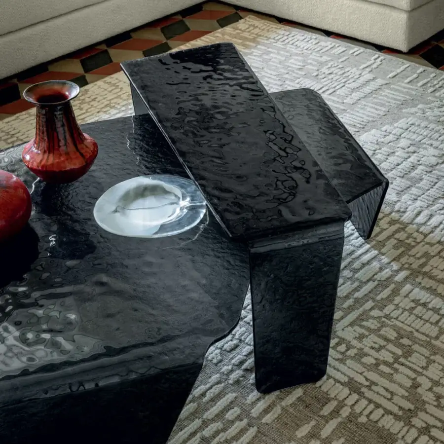 Exceptional Arketipo Chimera coffee table crafted in smoky gray-black curved and hammered glass with a rippled surface
