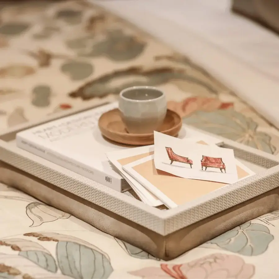Distinguished Pinetti Teseo Bed tray with light beige leather top and soft suede base for gentle, non-slip support