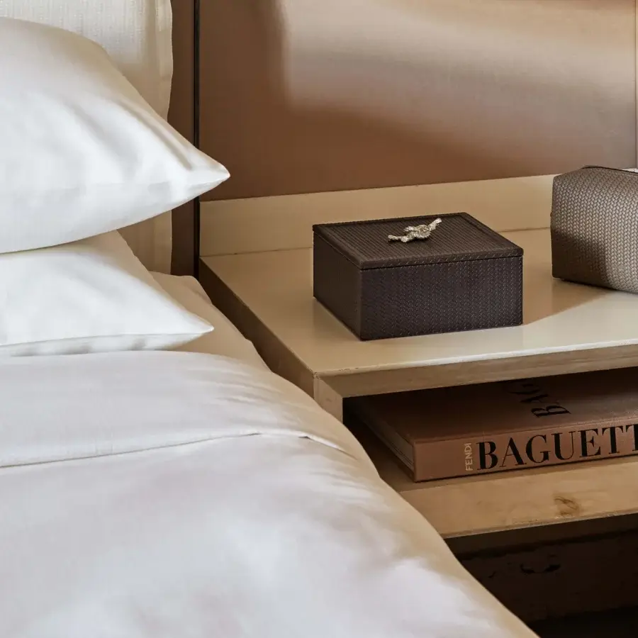 Exceptional Pinetti Thalia storage set with dark brown woven genuine leather and sculptural metallic knot detail