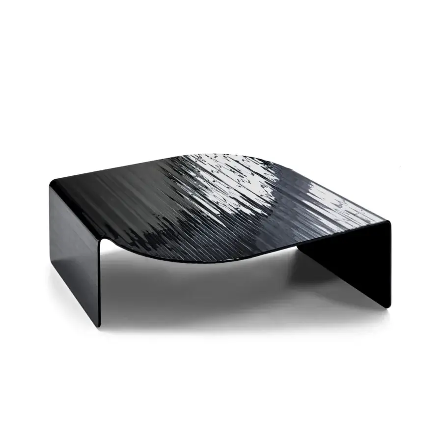 Superior Arketipo Blackjoy coffee table crafted in dark glass with a uniquely striped reflective finish