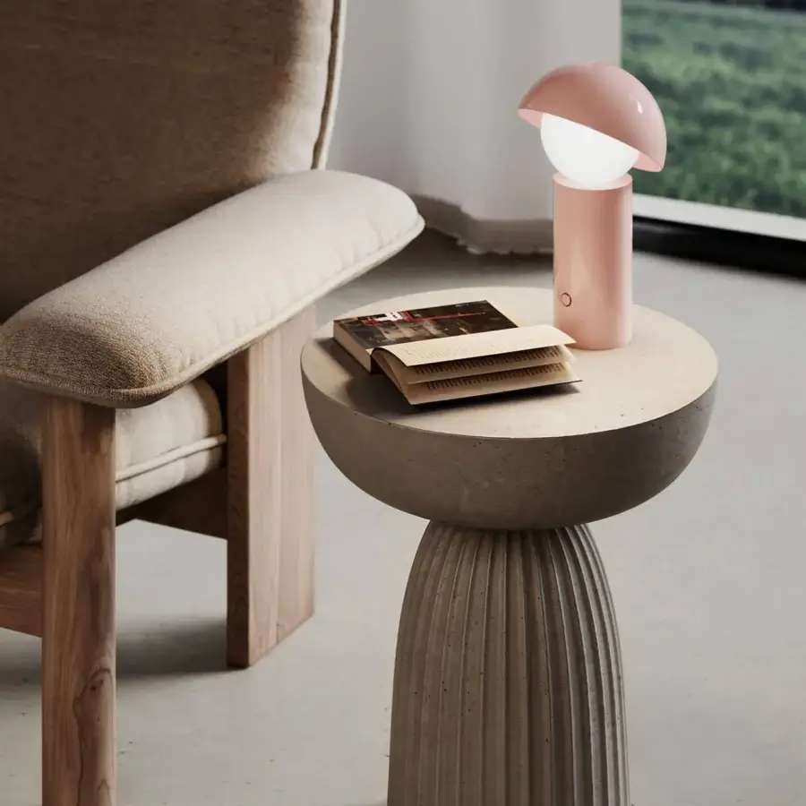 Elegant Italamp Aurora La Petite lamp with metal structure and white glass diffuser in rose pink matte finish
