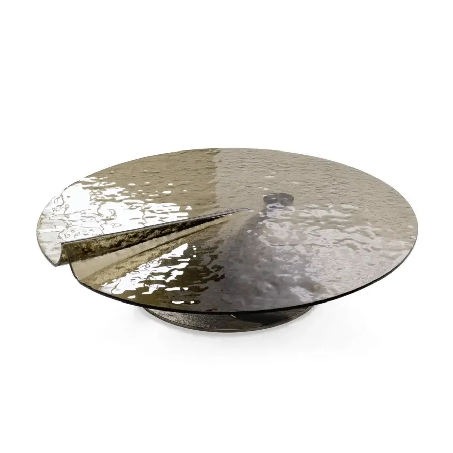 Distinguished Arketipo Maverick coffee table crafted in light-toned metallic material with reflective finish and upward-angled detail