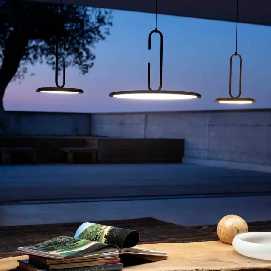 Distinguished Penta Clip suspension lamp with refined metal structure and minimalist dark matte finish
