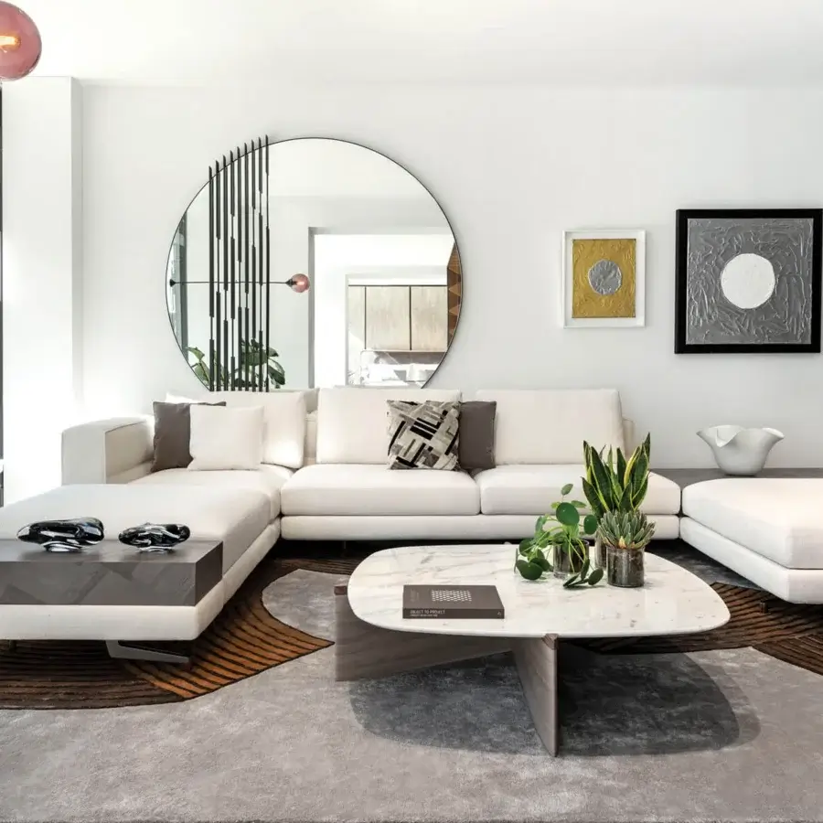Exclusive Giorgetti Griffe coffee table with a white marble top and asymmetrical Canaletto walnut with pau ferro details