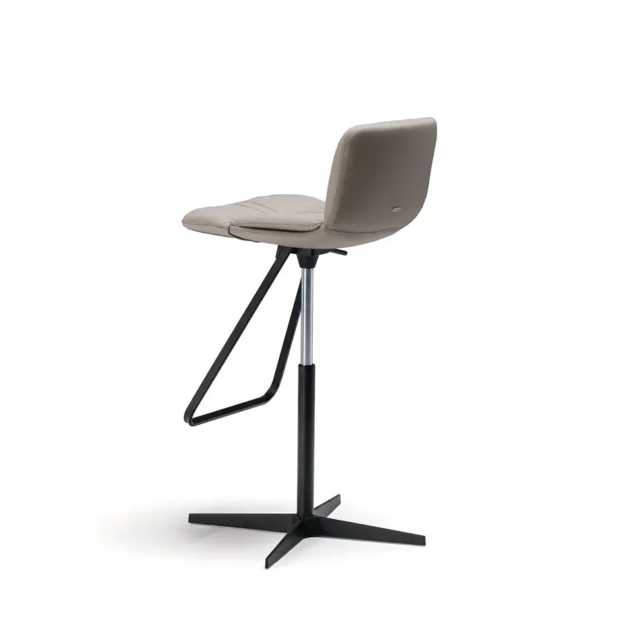Elegant Cattelan Italia Axel X stool with soft leather, polished aluminium base and chromed steel column for adjustable height