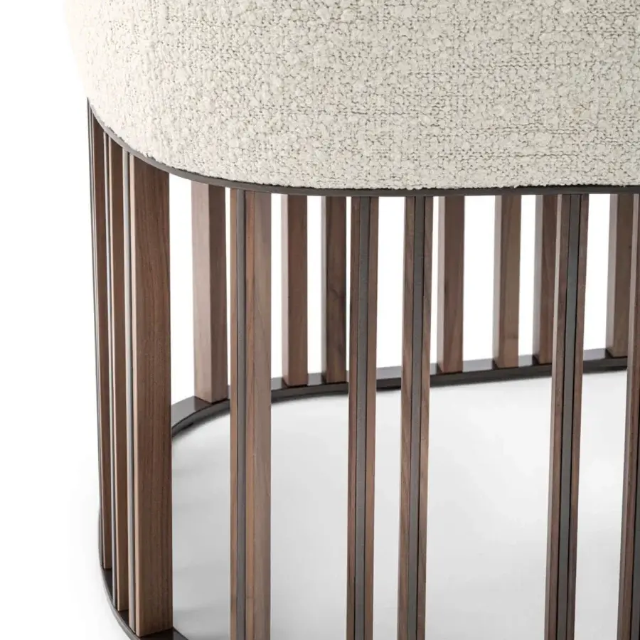Superior Giorgetti Hero chair with canaletto walnut base and neutral off-white fabric upholstery plus a two-tone finish