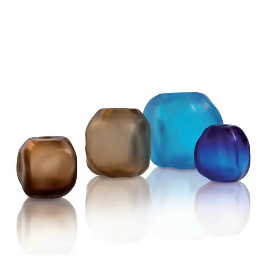 Exceptional Wave Murano Glass Masse Murano vase exhibiting brown hues with a smooth glossy finish and faceted form