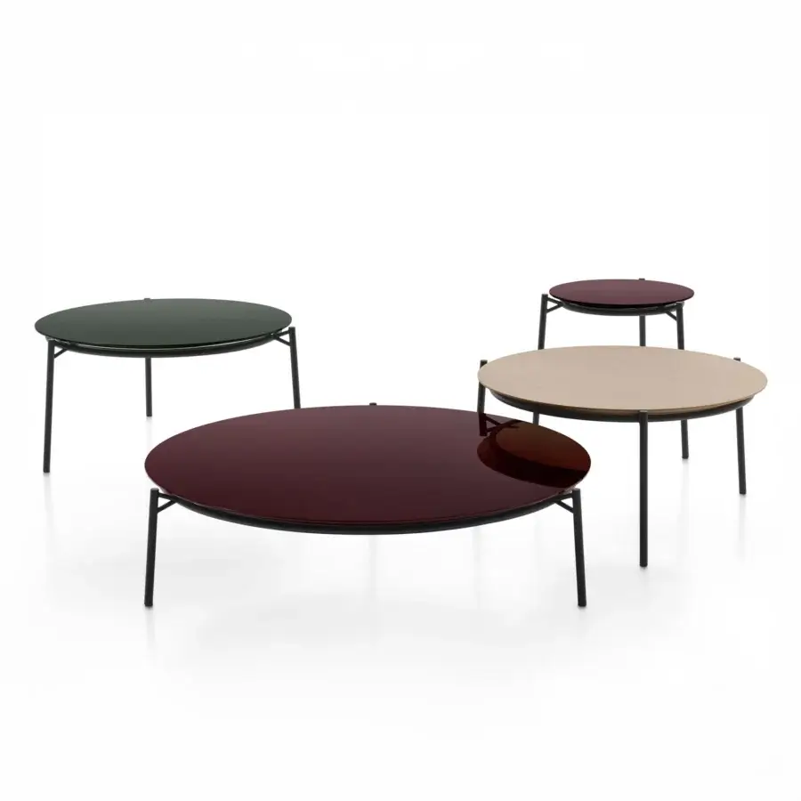 Exceptional MDF Italia Cantle low coffee & side table with burgundy lacquered surface and sleek matte black steel frame